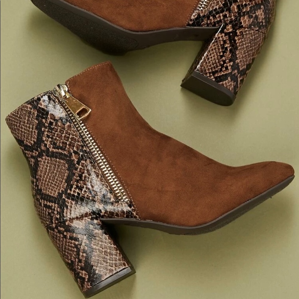 Snake accent booties